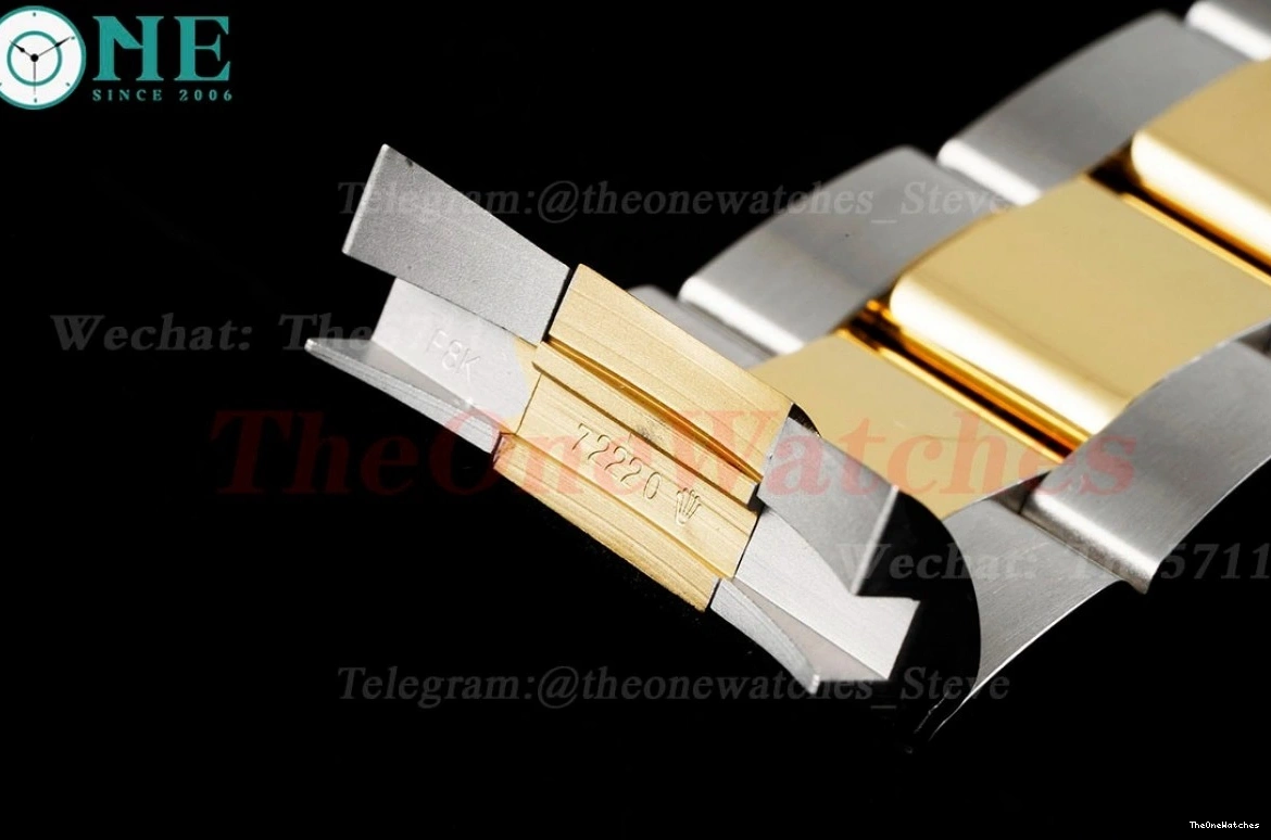 Oyster 326933 FNF YG SS Stk SkyDweller A9001 42mm White 1220